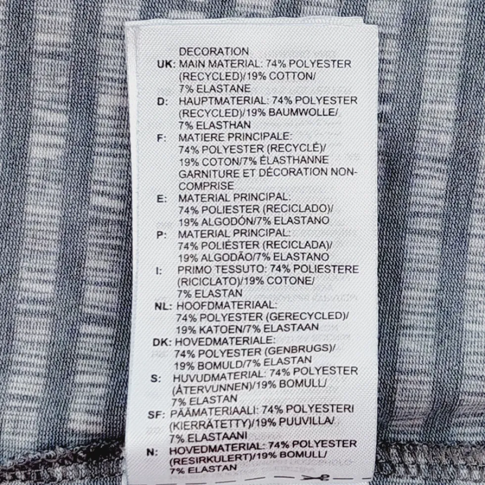 Adidas kaulus-t-paita koko S