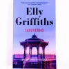 Elly Griffiths: Savuverho