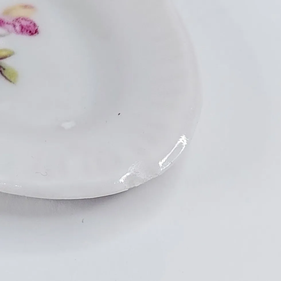 Miniatyyri posliiniastiasto nukkekotiin 12 osaa