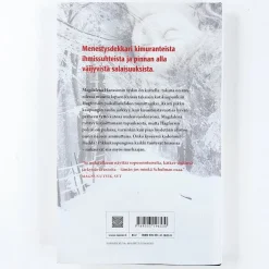 Ninni Schulman: Tyttö lumisateessa