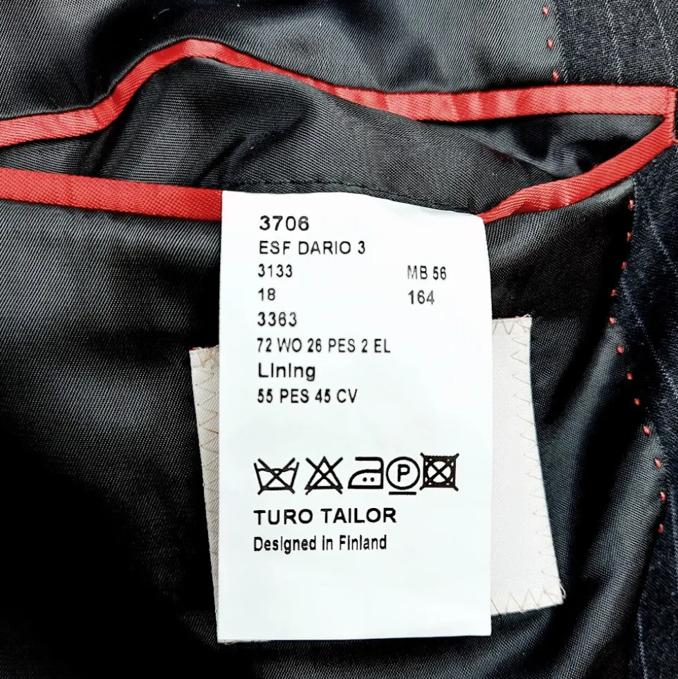 Turo Extra Slim Fit Dario puvuntakki koko 56