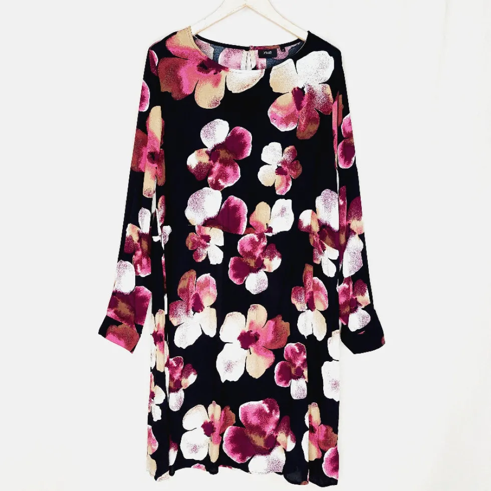 Zizzi VBella mekko koko M